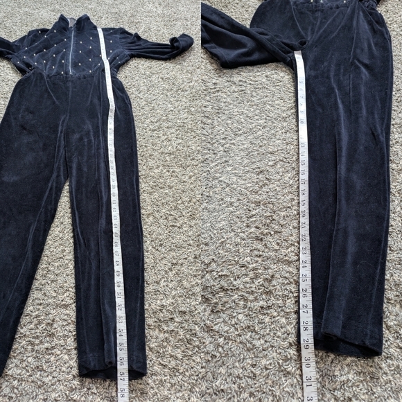 Vintage Saks Fifth Folio Collection Black Velvet Pearl Accent Zip Up Jumpsuit M - Picture 11 of 11